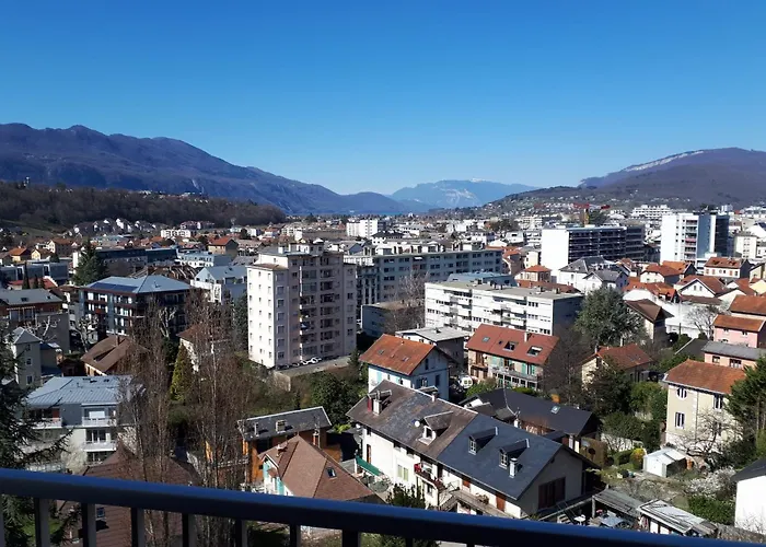 4 Swimming Pool Summer Parking & Superb View! Aix-les-Bains